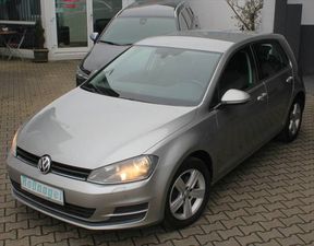 VW Golf VII 5-tür 2,0 TDI Comfortline Navi Sitzhzg