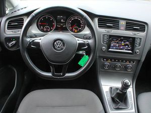 VW Golf VII 5-tür 2,0 TDI Comfortline Navi Sitzhzg