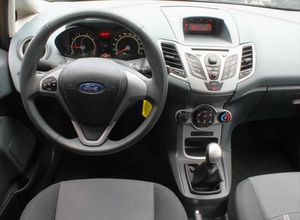 FORD Fiesta 5-türig Audio-Paket Klima