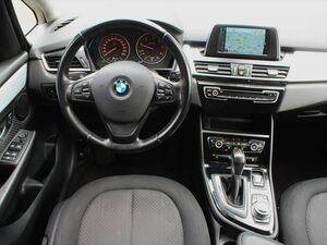 BMW 218 Gran Tourer d 7-Sitze Business Panorama AHK