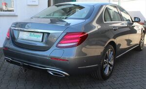 MERCEDES-BENZ E 300 de Exclusive Comand Head-up Memory AHK