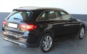 MERCEDES-BENZ GLC 220 d 4Matic AMG Line Navi el. Heckkla .1.Hd