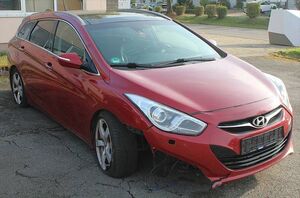 HYUNDAI i40 cw Kombi 2,0 GDI Premium Navi Panorama Alu18