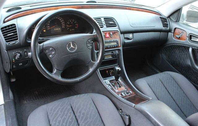 MERCEDES-BENZ CLK 230 Kompressor Klimaautom. el.GSD AHK abn