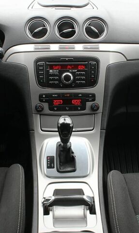 FORD S-Max 7-Sitzer Autom.-Getriebe Klimaautom AHK Ansicht 8 für Fahrzeugdetailseite