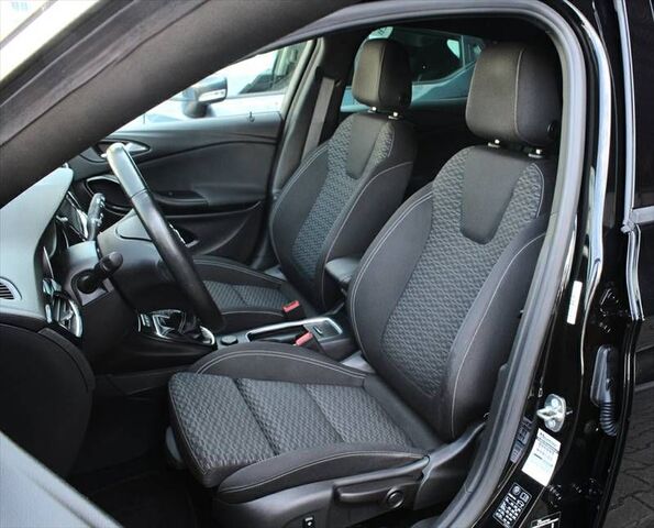 OPEL Astra K 5-türig 1,4 T LPG-Autogas/Benzin Navi Ansicht 4 für Fahrzeugdetailseite