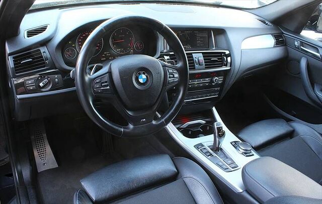 BMW X3 xDrive 30d M-Sport + M-Aerodynamic Alu 20 Ansicht 7 für Fahrzeugdetailseite