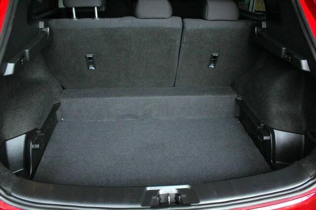 NISSAN Qashqai Acenta Visia Navi Alu-Allwetterreifen Ansicht 11 für Fahrzeugdetailseite