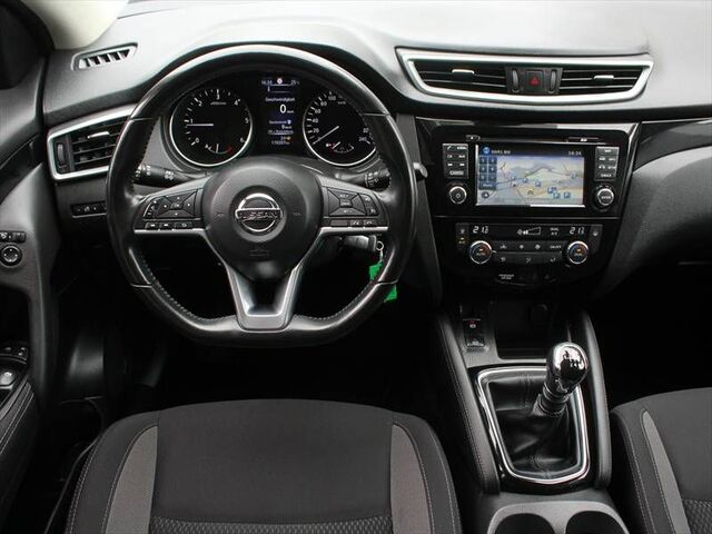 NISSAN Qashqai Acenta Visia Navi Alu-Allwetterreifen Ansicht 3 für Fahrzeugdetailseite
