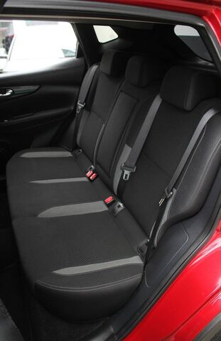 NISSAN Qashqai Acenta Visia Navi Alu-Allwetterreifen Ansicht 5 für Fahrzeugdetailseite