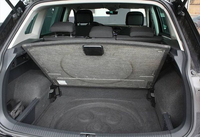 VW Tiguan 2,0 TDI Comfortline 4Motion AHK schwenk Ansicht 13 für Fahrzeugdetailseite