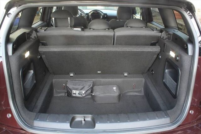 MINI COOPER_CLUBMAN Clubman Cooper Chili Navi Sitzhzg. Kamera Excl.- Ansicht 12 für Fahrzeugdetailseite