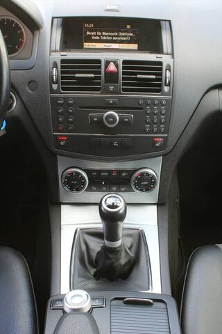 MERCEDES-BENZ C 180 T-Kombi Avantgarde aus 1. Hand Ansicht 8 für Fahrzeugdetailseite