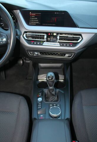 BMW 116 d Advantage Business + Comfort Alu 17 Ansicht 9 für Fahrzeugdetailseite