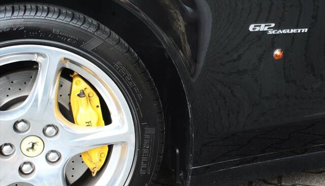 FERRARI 612 Scaglietti Leder Bi-Xenon Alu 19 Ansicht 11 für Fahrzeugdetailseite