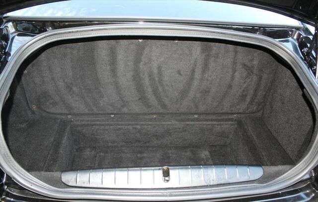 FERRARI 612 Scaglietti Leder Bi-Xenon Alu 19 Ansicht 9 für Fahrzeugdetailseite