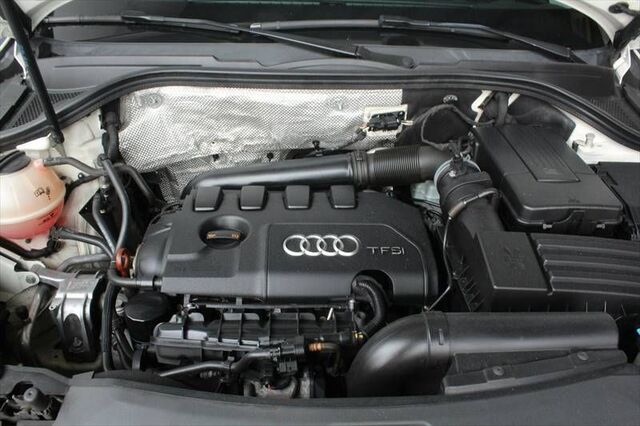 AUDI Q3 - 2,0 TFSI Quattro Sportsitze Bi-Xenon Alu 18 Ansicht 15 für Fahrzeugdetailseite