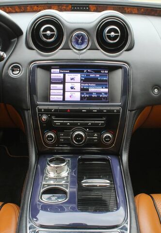 JAGUAR XJ 3,0 Diesel S V6 Portfolio ACC Alu 20 Zoll Ansicht 7 für Fahrzeugdetailseite