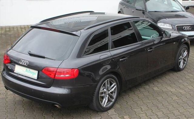 AUDI A4 Avant TFSI S-Line Sportpaket Plus ÖLVERBRAUCH Ansicht 2 für Fahrzeugdetailseite