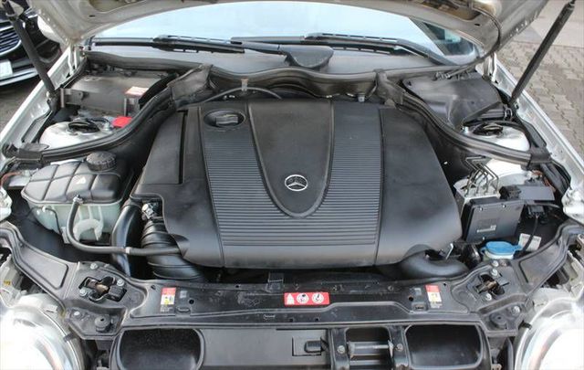 MERCEDES-BENZ C 200 T-Kombi Avantgarde Sitzhzg Navi Xenon AHK