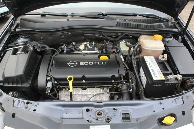 OPEL Astra H Caravan 1,8 Edition Plus Klimaautom Navi