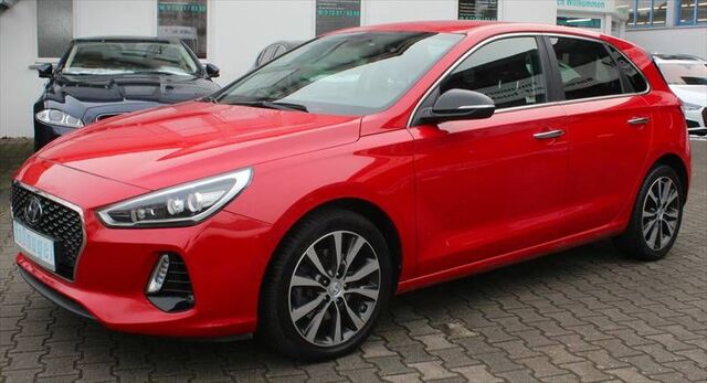 HYUNDAI i30 - 1,4-GDI Intro Plus-Paket Alu 17 Allwetter Ansicht 15 für Fahrzeugdetailseite