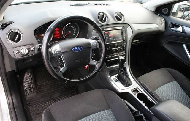 FORD Mondeo Turnier 2,0 TDCi Business Automatik AHK Ansicht 6 für Fahrzeugdetailseite