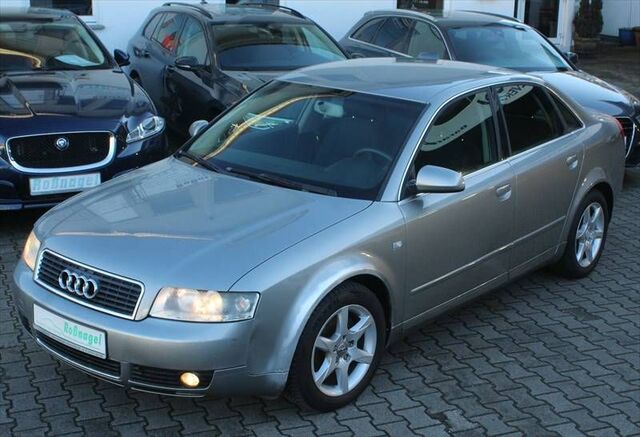 AUDI A4 - 2,0 Klimaautom. Audio-Alpine Alu 16" M+S