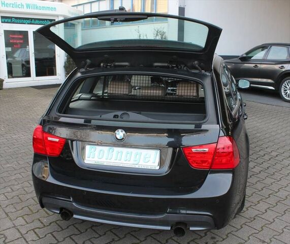 BMW 335 i Touring xDrive M-Sport-Paket Leder Panoram Ansicht 14 für Fahrzeugdetailseite