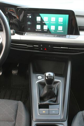 VW Golf 8 Variant 2,0 TDI Life Business Premium Pa Ansicht 7 für Fahrzeugdetailseite