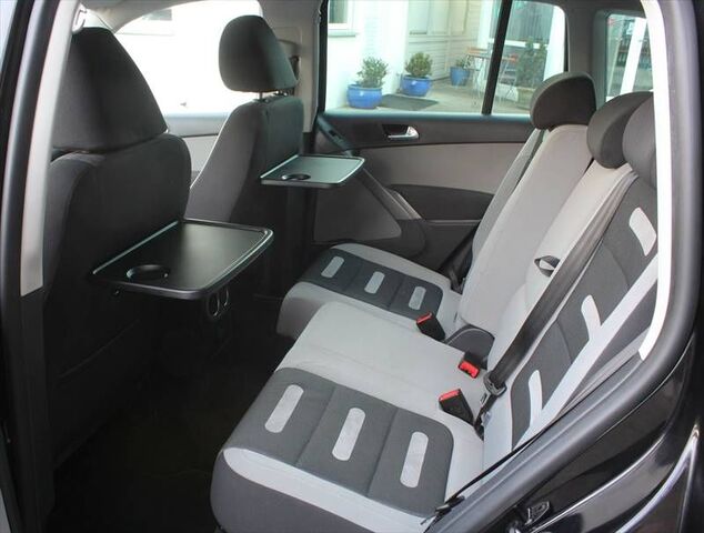 VW Tiguan 2,0 TSI Sport & Style 4Motion AHK Ansicht 6 für Fahrzeugdetailseite