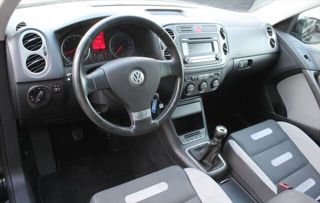 VW Tiguan 2,0 TSI Sport & Style 4Motion AHK Ansicht 7 für Fahrzeugdetailseite