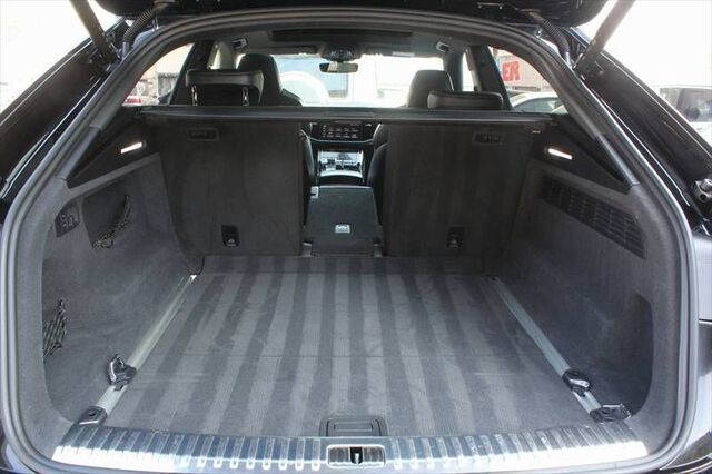 AUDI Q8 50 TDI Compotition + S-Line Sport plus Busine Ansicht 13 für Fahrzeugdetailseite