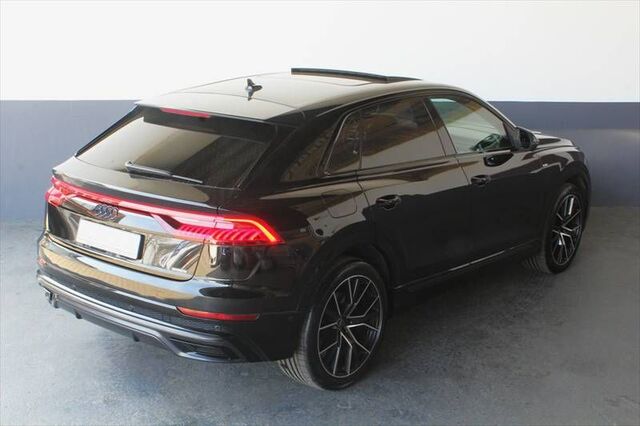 AUDI Q8 50 TDI Compotition + S-Line Sport plus Busine Ansicht 2 für Fahrzeugdetailseite