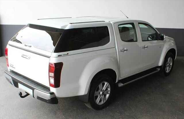 ISUZU D-Max 1,9 TD Double Cab 4WD Hardtop AHK Ansicht 2 für Fahrzeugdetailseite