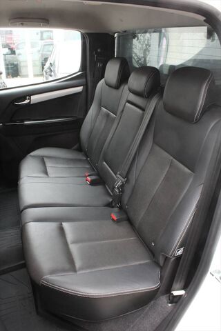 ISUZU D-Max 1,9 TD Double Cab 4WD Hardtop AHK Ansicht 6 für Fahrzeugdetailseite