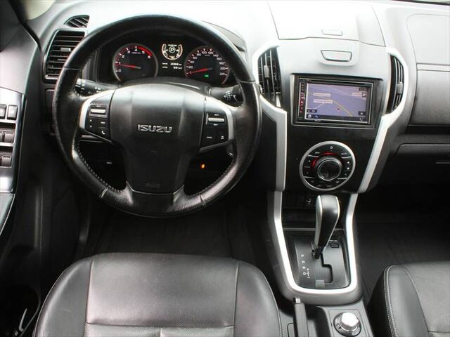 ISUZU D-Max 1,9 TD Double Cab 4WD Hardtop AHK Ansicht 8 für Fahrzeugdetailseite