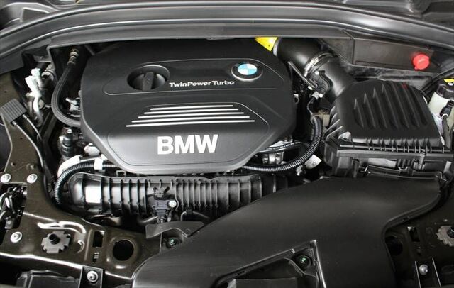 BMW 225 Active Tourer 225 i Active Tourer xDrive Luxury Navi Leder LED Ansicht 13 für Fahrzeugdetailseite