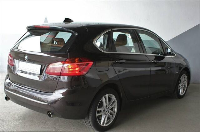 BMW 225 Active Tourer 225 i Active Tourer xDrive Luxury Navi Leder LED Ansicht 14 für Fahrzeugdetailseite