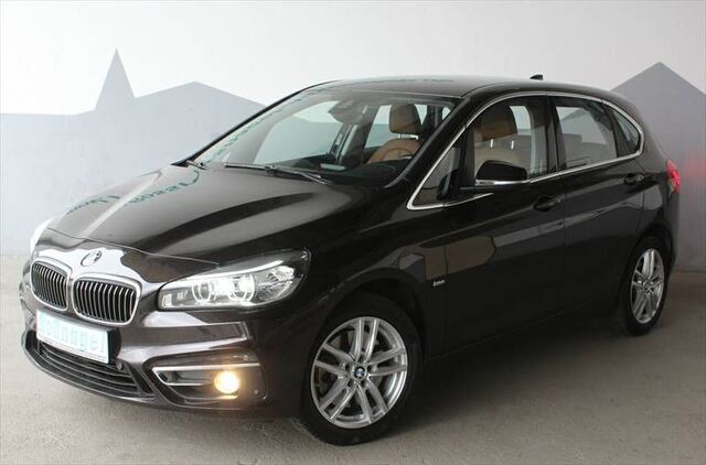 BMW 225 Active Tourer 225 i Active Tourer xDrive Luxury Navi Leder LED Ansicht 15 für Fahrzeugdetailseite