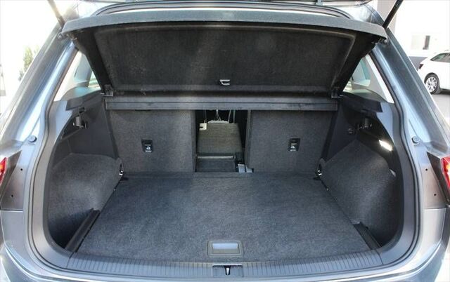 VW Tiguan 2,0 TDI Join-Plus-Paket 4Motion Alu 18 Ansicht 10 für Fahrzeugdetailseite