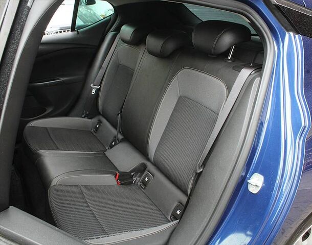 OPEL Astra K Elegance 5-türig Navi Winter-Paket Allw Ansicht 5 für Fahrzeugdetailseite