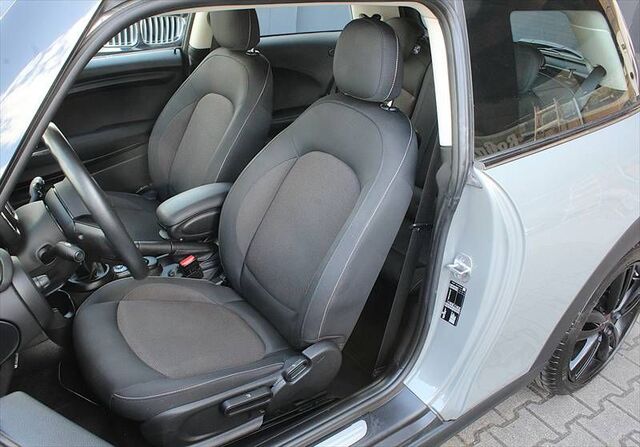 MINI Cooper 1,5 Salt Klima Sitzheizung Alu 17" Ansicht 4 für Fahrzeugdetailseite
