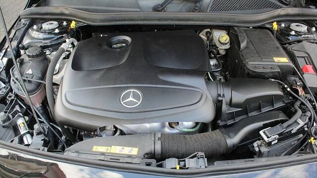 MERCEDES-BENZ A 180 AMG Sport-Line 1.Hd. Bi-Xenon Alu 18 Ansicht 13 für Fahrzeugdetailseite