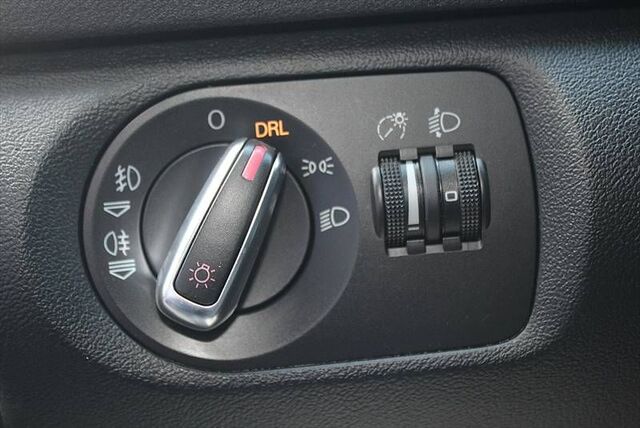 AUDI A3 1,6 TDI Klimaautomatik Tempomat PDC Alu Ansicht 8 für Fahrzeugdetailseite