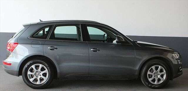 AUDI Q5 TDI Navi MMI el.Heckklappe AHK schwenkb 1Hd Ansicht 14 für Fahrzeugdetailseite