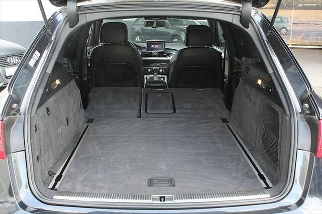 AUDI A6 Avant 3,0 TDI Quattro S-Line Sport Plus Ansicht 12 für Fahrzeugdetailseite