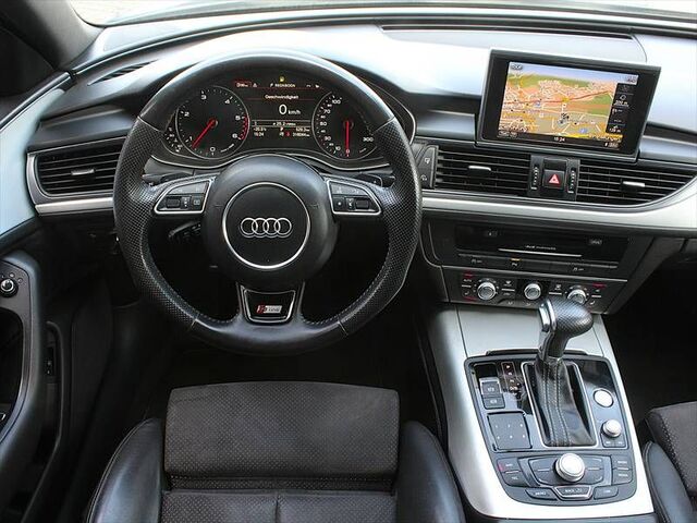 AUDI A6 Avant 3,0 TDI Quattro S-Line Sport Plus Ansicht 3 für Fahrzeugdetailseite