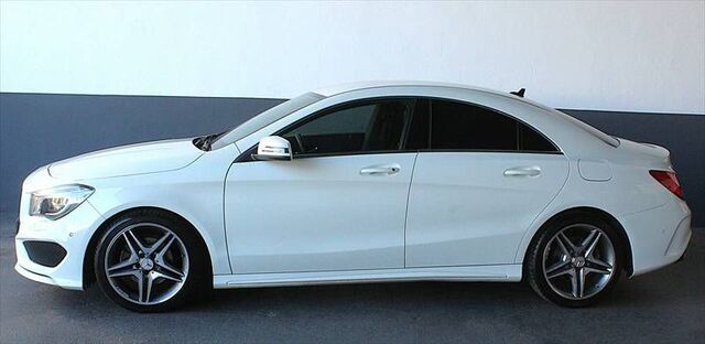 MERCEDES-BENZ CLA 180 Street Style - AMG Line, Navi Alu 18" Ansicht 12 für Fahrzeugdetailseite