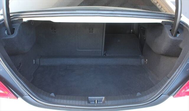 MERCEDES-BENZ CLA 180 Street Style - AMG Line, Navi Alu 18" Ansicht 8 für Fahrzeugdetailseite